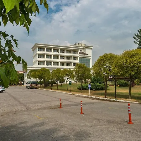 Grand Korfez Sports Village Hotel Derince